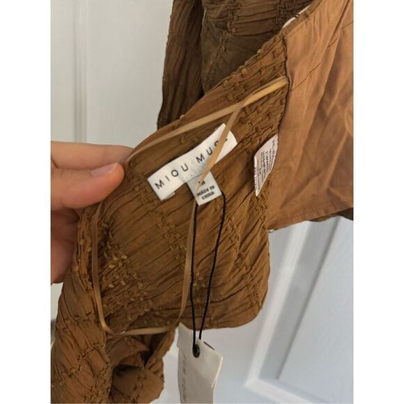 Eyelit Halter Tank Top Miou Muse - Picture 9 of 10